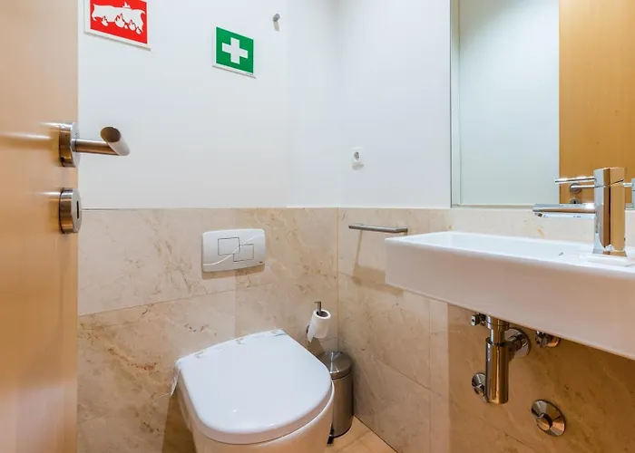 Guestready - Back To Climbwood